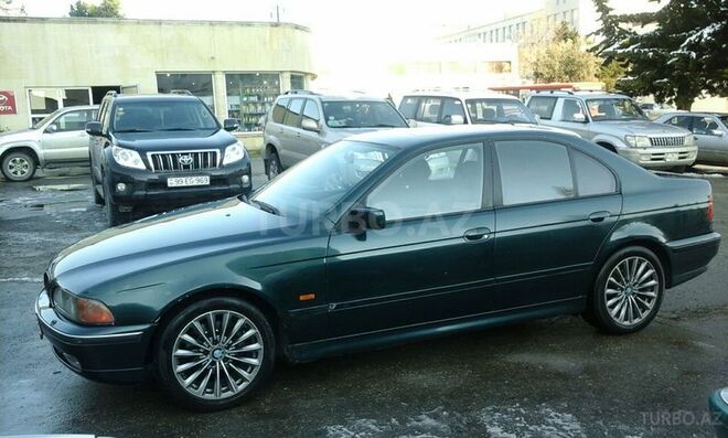 BMW 523 1997, 235,000 km - 2.5 л - Bakı