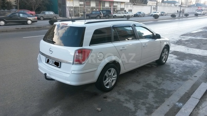 Opel Astra 2010, 92,000 km - 1.9 l - Bakı