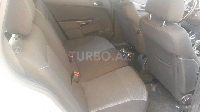 Opel Astra 2010, 92,000 km - 1.9 l - Bakı