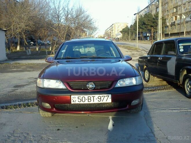 Opel Vectra 1996, 3,940,306 km - 1.8 l - Sumqayıt