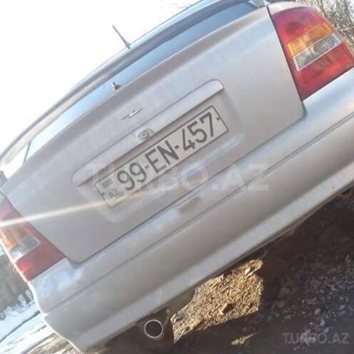 Opel Astra 2001, 181,000 km - 1.6 l - Qəbələ