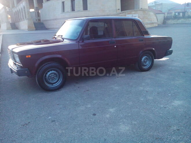 LADA (VAZ) 2107 2009, 153,800 km - 1.6 l - Quba