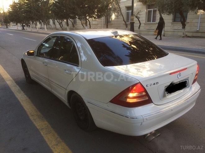Mercedes C 240 2001, 250,000 km - 2.4 l - Xırdalan