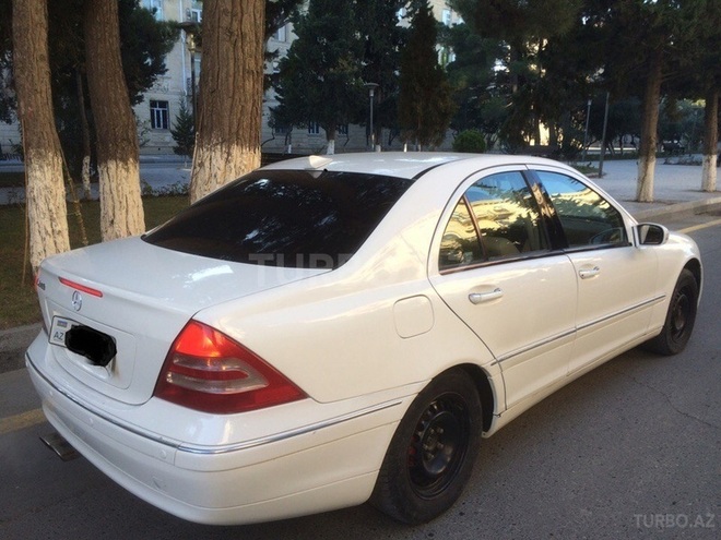 Mercedes C 240 2001, 250,000 km - 2.4 l - Xırdalan