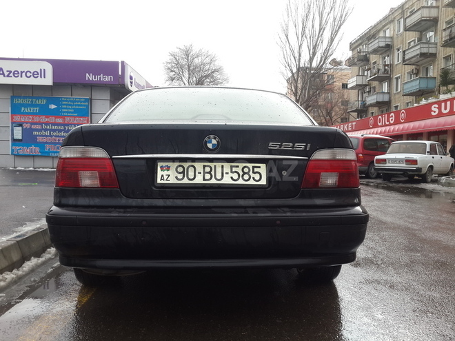 BMW 523 1999, 273,000 km - 2.5 l - Bakı