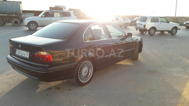 BMW 525 2000, 398,310 km - 2.8 l - Bakı