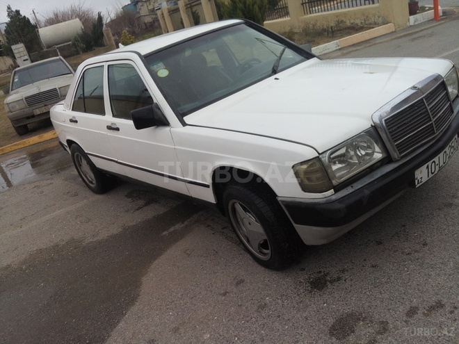 Mercedes 190 1988, 500,000 km - 2.5 l - Bakı