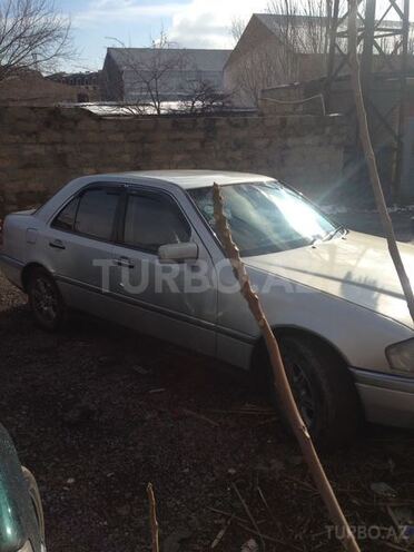 Mercedes C 220 1995, 311,000 km - 2.2 l - Bakı