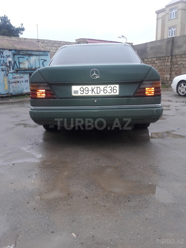 Mercedes E 250 1990, 375,000 km - 2.5 л - Bakı