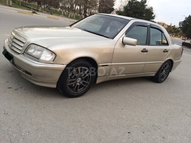 Mercedes C 180 1997, 195,041 km - 1.7 л - Sumqayıt