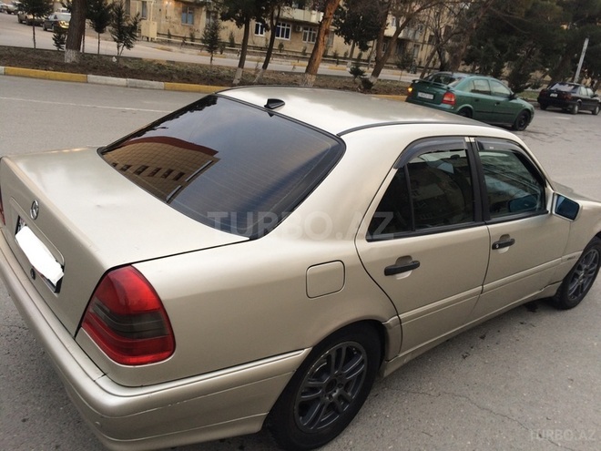 Mercedes C 180 1997, 195,041 km - 1.7 л - Sumqayıt