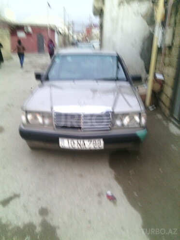 Mercedes 190 1992, 280,000 km - 16.0 л - Sumqayıt