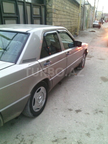 Mercedes 190 1992, 280,000 km - 16.0 л - Sumqayıt