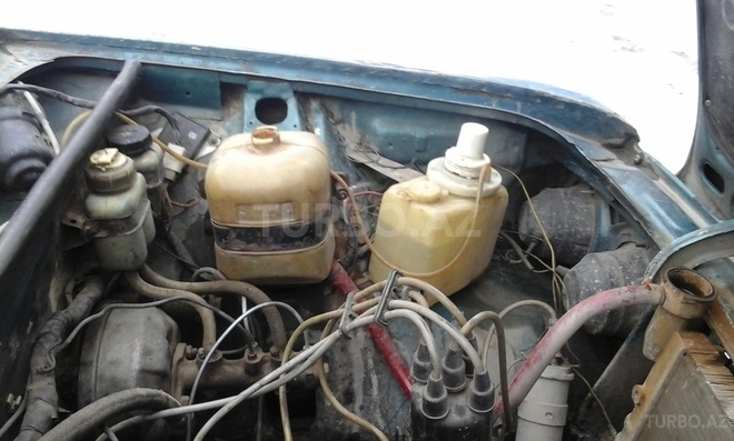 LADA (VAZ) 2106 1986, 300,000 km - 0.2 l - Xudat