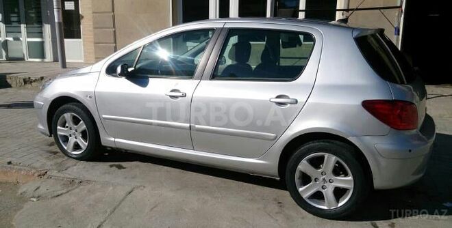 Peugeot 307 2005, 98,000 km - 2.0 l - Bakı