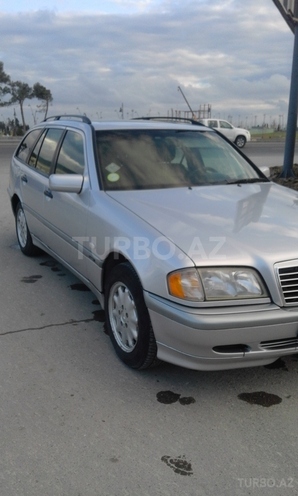 Mercedes C 220 2001, 3,300,000 km - 2.2 л - Bakı
