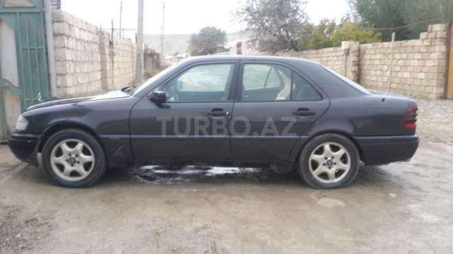 Mercedes C 250 1994, 40,000 km - 0.3 л - Bakı