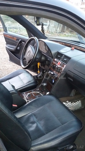 Mercedes C 230 2000, 211,231 km - 2.3 l - Gəncə