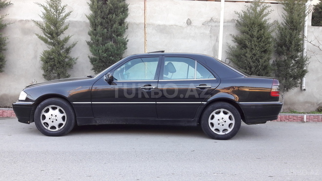 Mercedes C 230 1999, 278,000 km - 2.3 l - Bakı