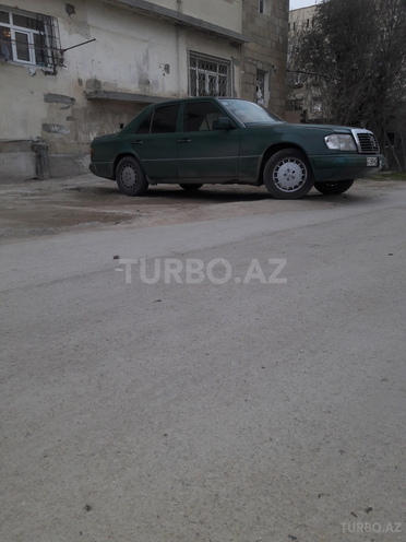 Mercedes E 240 1990, 375,000 km - 2.5 л - Bakı