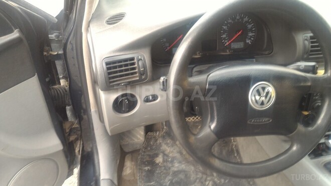 Volkswagen Passat 2000, 200,000 km - 1.8 l - Bakı