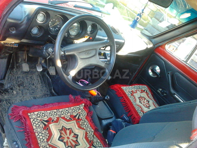 LADA (VAZ) Niva 1982, 150,000 km - 1.6 l - Astara