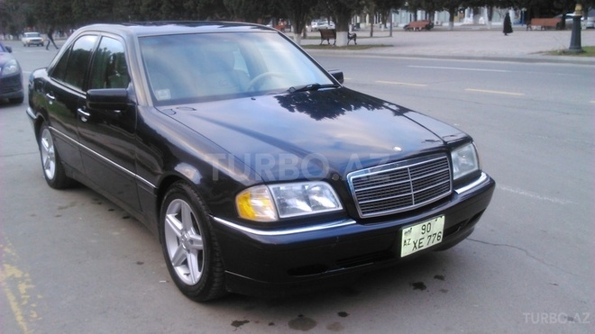 Mercedes C 230 1997, 245,000 km - 2.3 l - Sumqayıt
