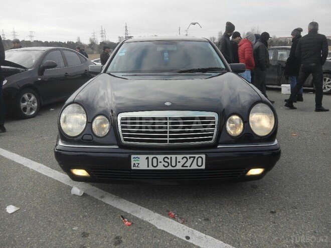 Mercedes E 240 1999, 344,000 km - 2.4 л - Bakı