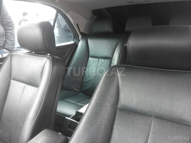 Mercedes E 240 1999, 344,000 km - 2.4 л - Bakı