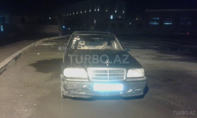 Mercedes C 220 1999, 189,234 km - 2.2 л - Bakı