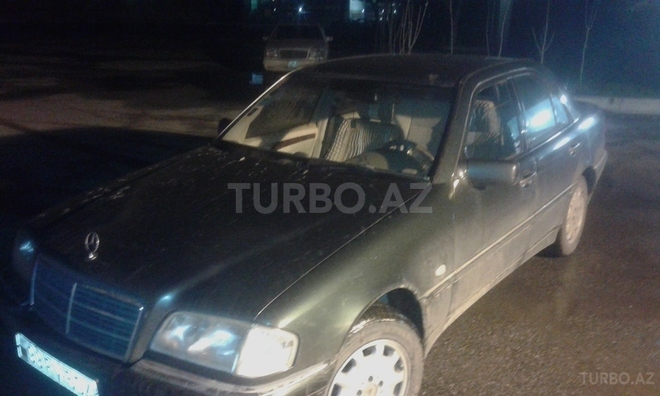 Mercedes C 220 1999, 189,234 km - 2.2 л - Bakı
