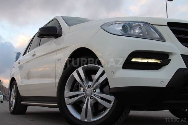 Mercedes ML 350 2011, 68,000 km - 3.5 l - Bakı