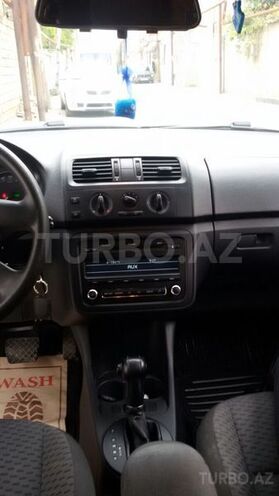 Skoda Fabia 2011, 148 km - 1.6 l - Bakı