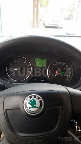 Skoda Fabia 2011, 148 km - 1.6 l - Bakı