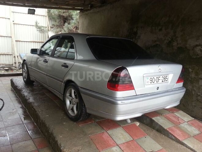 Mercedes C 220 1997, 350,000 km - 2.2 л - Bakı