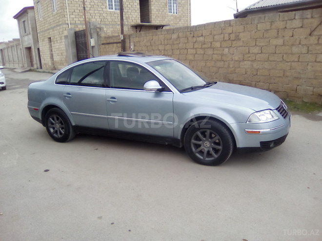 Volkswagen Passat 2004, 189,856 km - 1.8 l - Sumqayıt