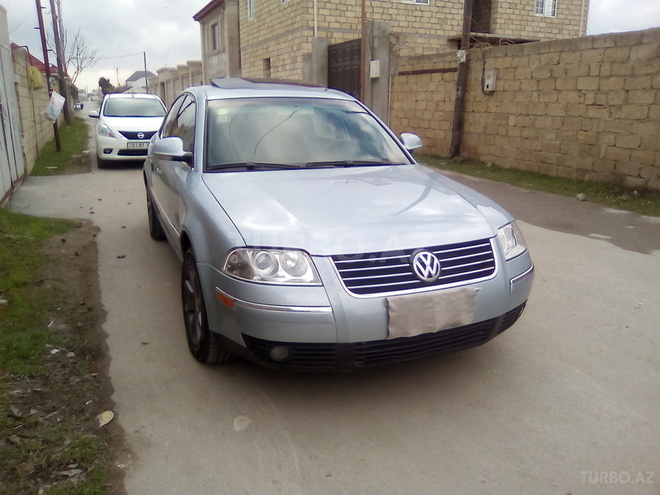 Volkswagen Passat 2004, 189,856 km - 1.8 l - Sumqayıt