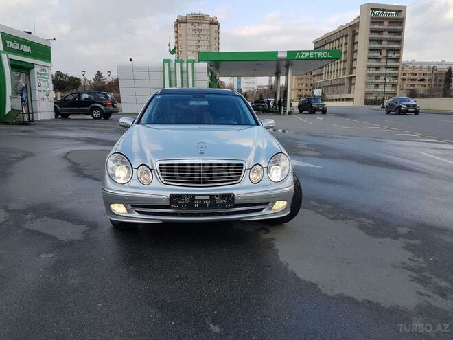 Mercedes E 260 2003, 240,000 km - 2.4 l - Bakı