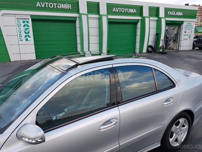 Mercedes E 260 2003, 240,000 km - 2.4 l - Bakı