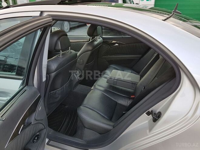 Mercedes E 260 2003, 240,000 km - 2.4 l - Bakı