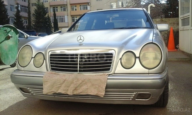 Mercedes E 230 1996, 340,000 km - 2.3 l - Sumqayıt