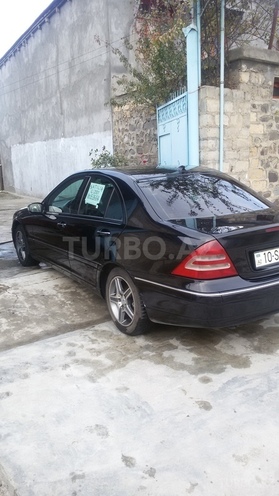 Mercedes C 240 2001, 368,713 km - 2.4 l - Yevlax