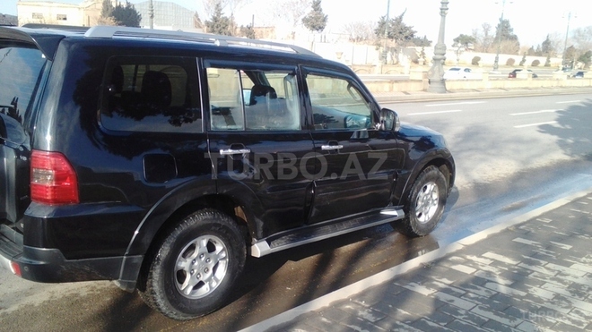 Mitsubishi Pajero 2007, 109,000 km - 3.0 l - Bakı