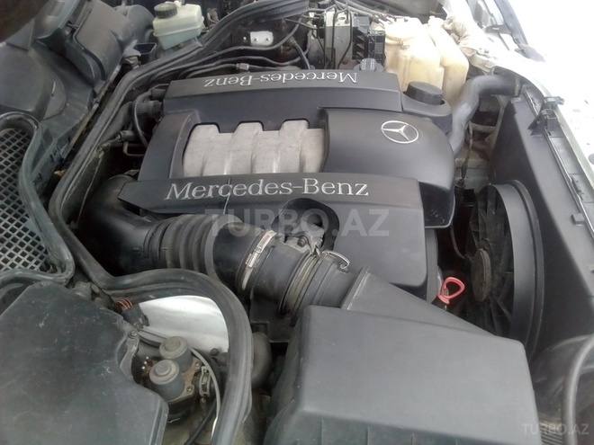 Mercedes E 240 1998, 332,000 km - 2.4 l - Bakı