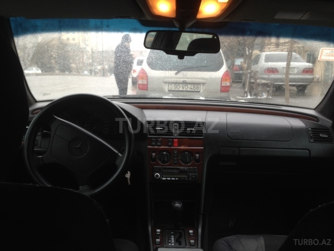 Mercedes C 200 1995, 462,000 km - 2.0 l - Bakı
