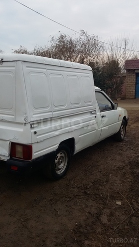 IJ 2717 2005, 190,000 km - 1.6 л - Biləsuvar
