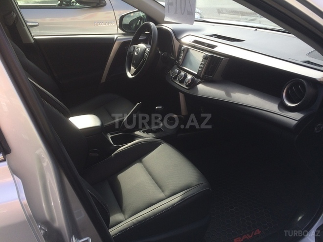 Toyota RAV4 2014, 29,000 km - 2.0 l - Bakı