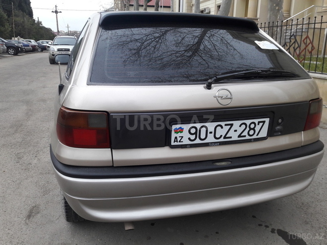 Opel Astra 1997, 281,000 km - 1.8 l - Bakı
