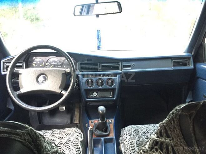Mercedes 190 1991, 280,000 km - 1.8 l - Sumqayıt