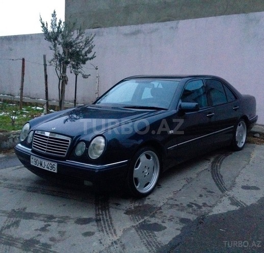 Mercedes E 240 1998, 236,000 km - 2.4 l - Bakı